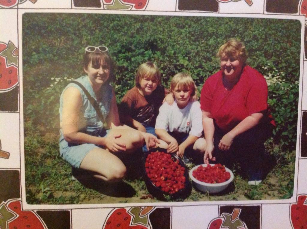 1008757_10151753514098245_1470413276_o